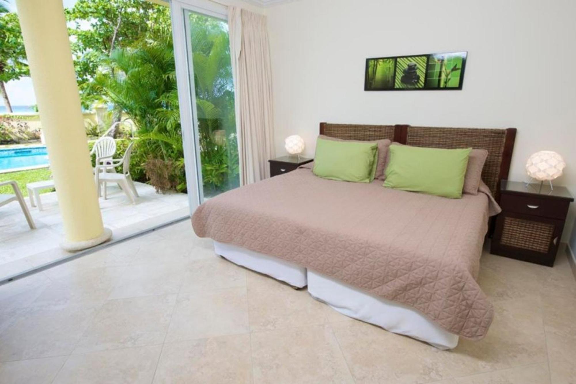 Sapphire Beach Condos Christ Church Rum bild