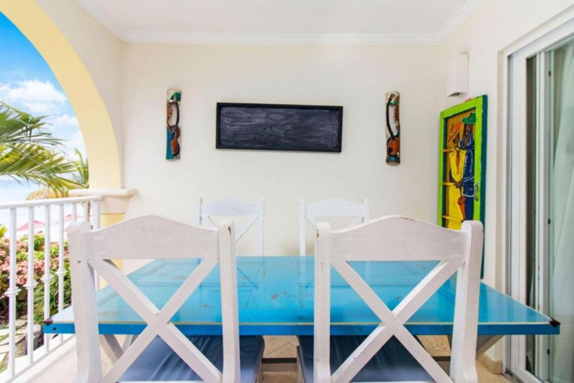 Sapphire Beach Condos Christ Church Rum bild
