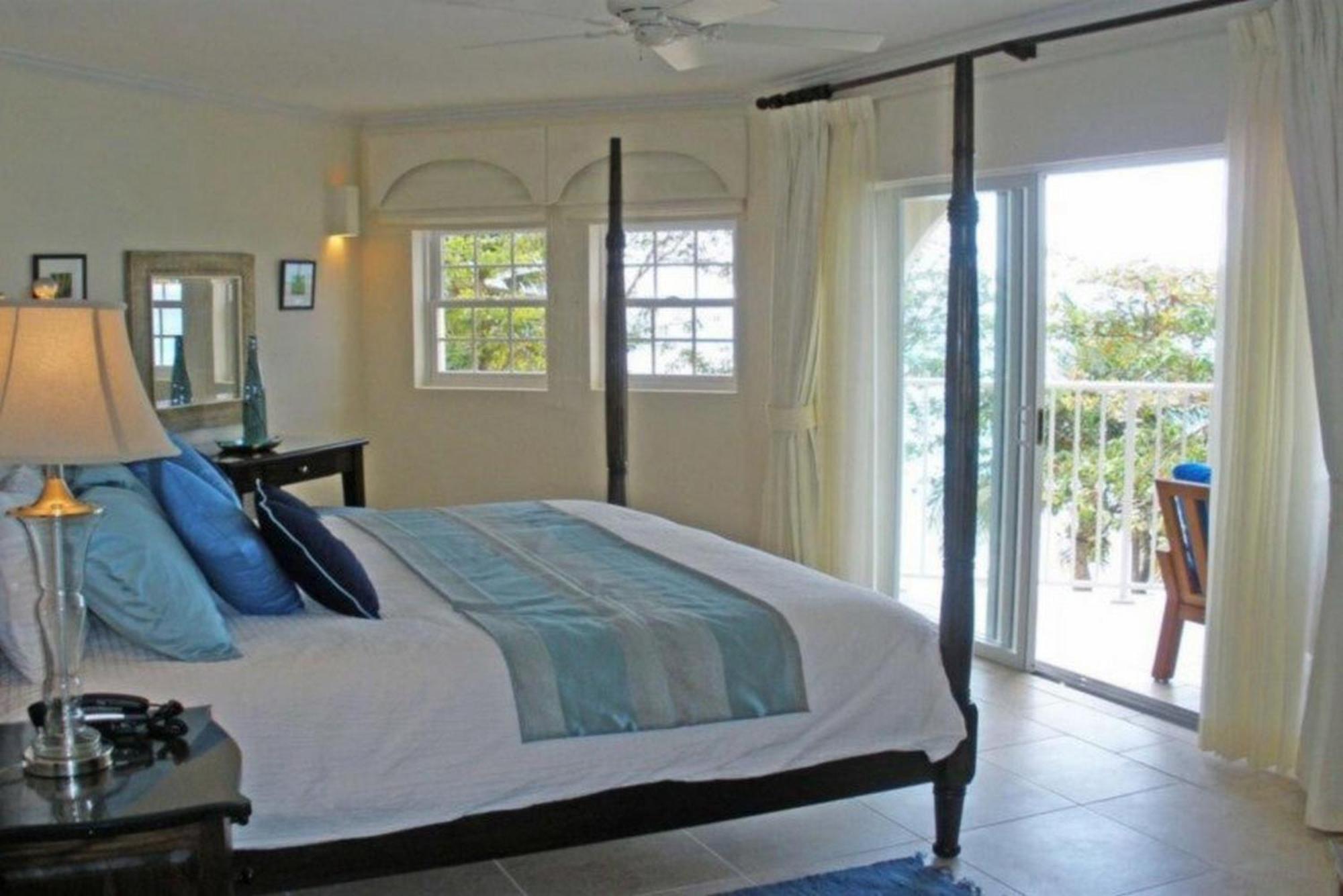 Sapphire Beach Condos Christ Church Rum bild
