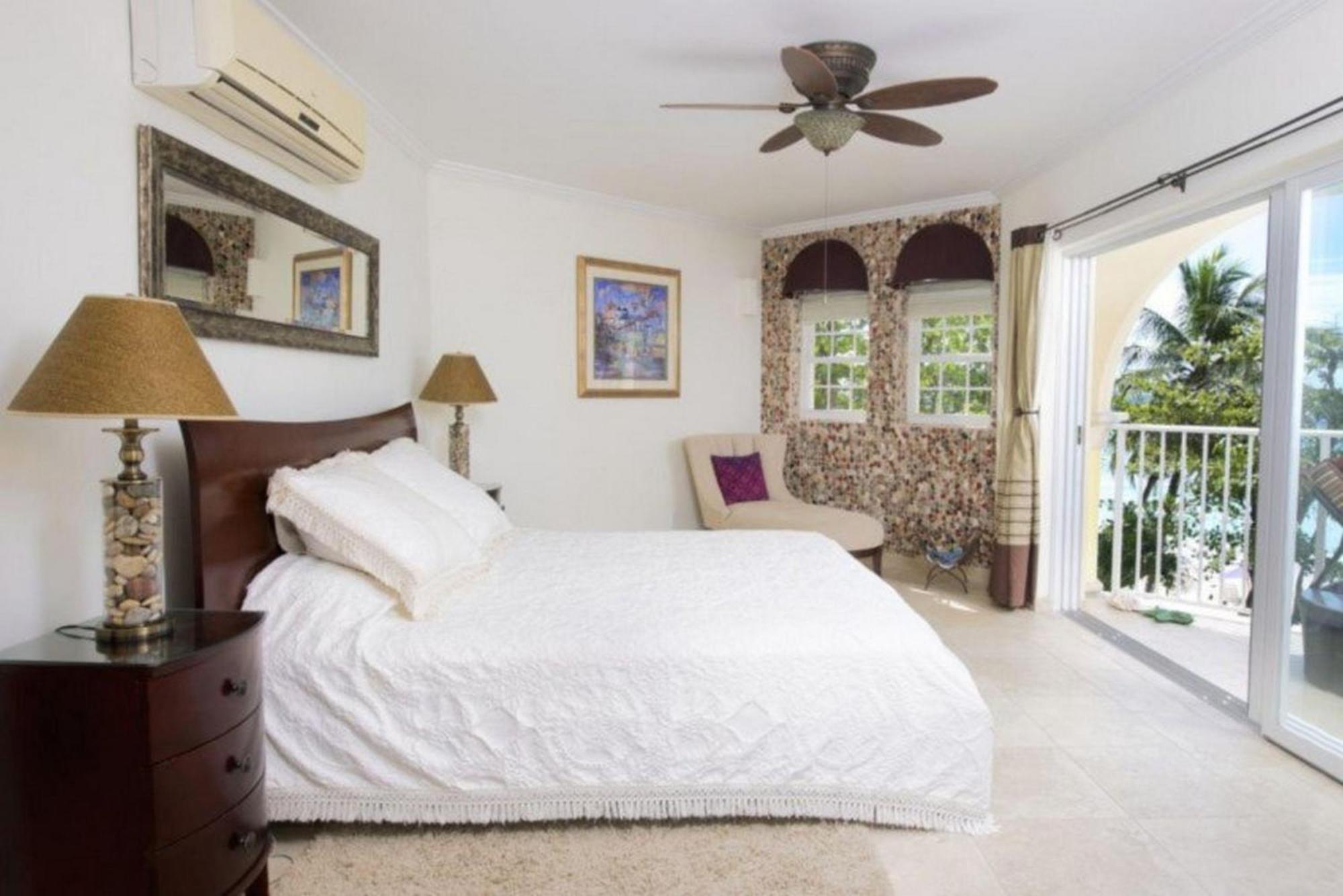 Sapphire Beach Condos Christ Church Rum bild