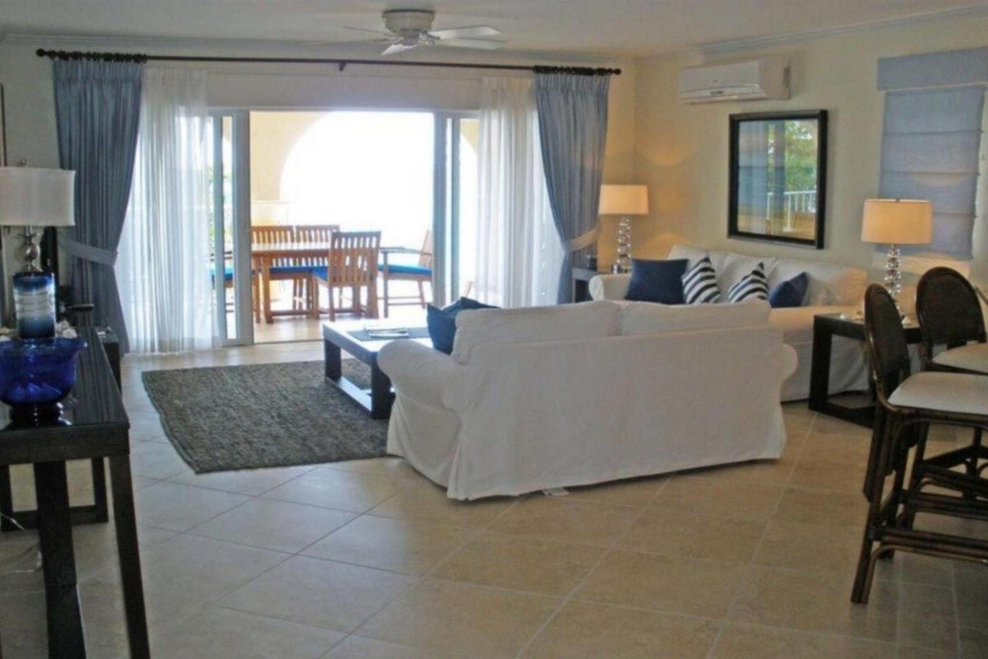Sapphire Beach Condos Christ Church Rum bild